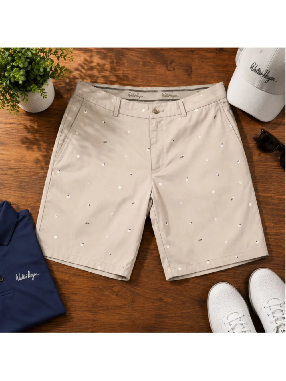 Men's Walter Hagen Flat Front Shorts, Size 35